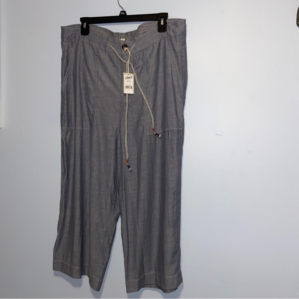Ladies GRAYERS CLOTHIERS Sz 10 Light Blue Cropped Twiggy Pants - New York NWT